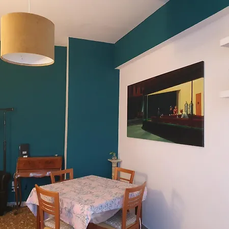 Tiburtina's Comfy And Cosy Nest